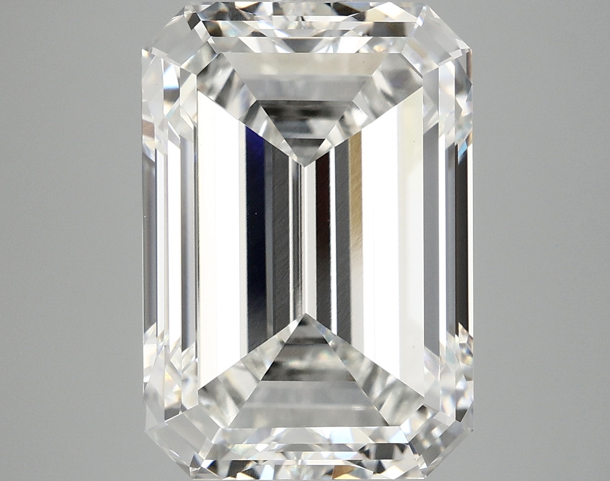 9.18 CT Emerald Diamond