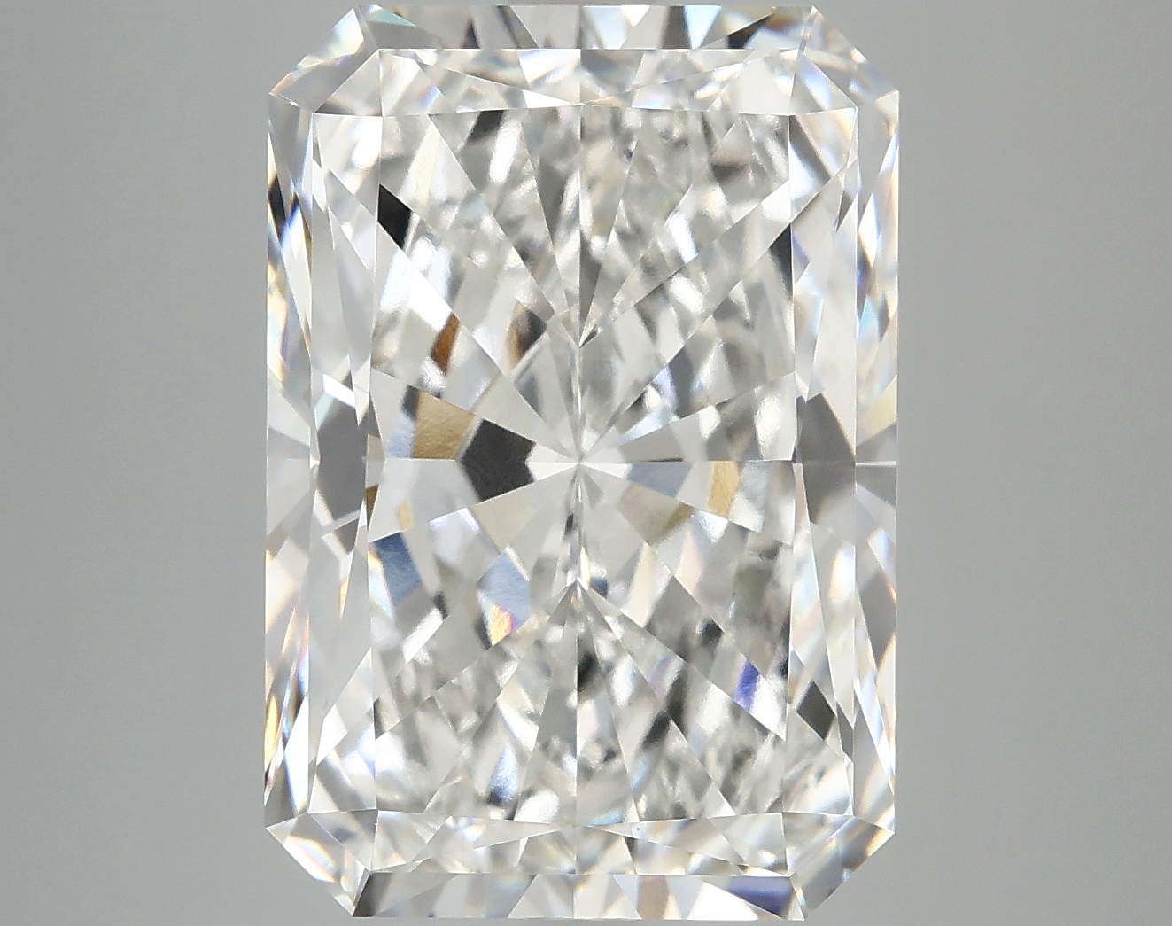 10.42 CT Radiant Diamond