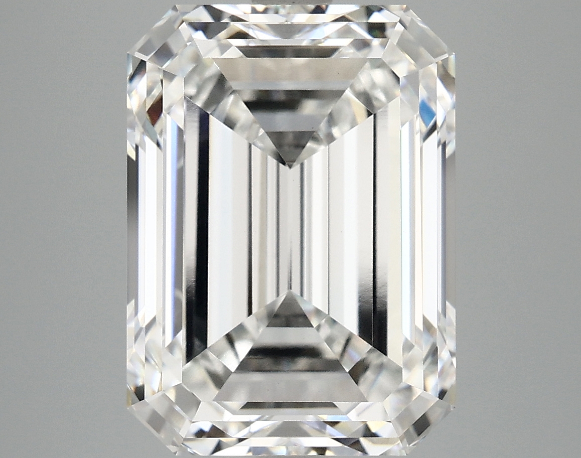 8.20 CT Emerald Diamond