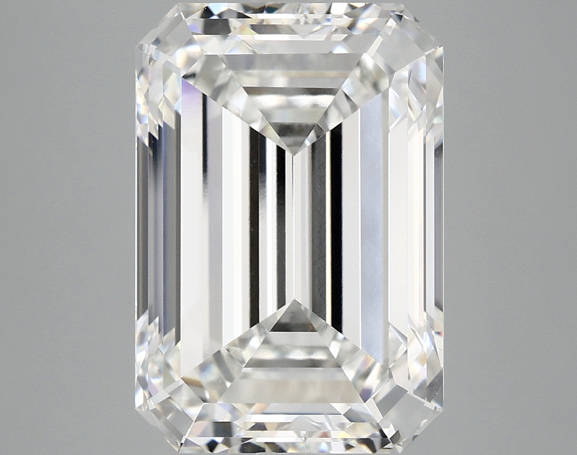 8.19 CT Emerald Diamond