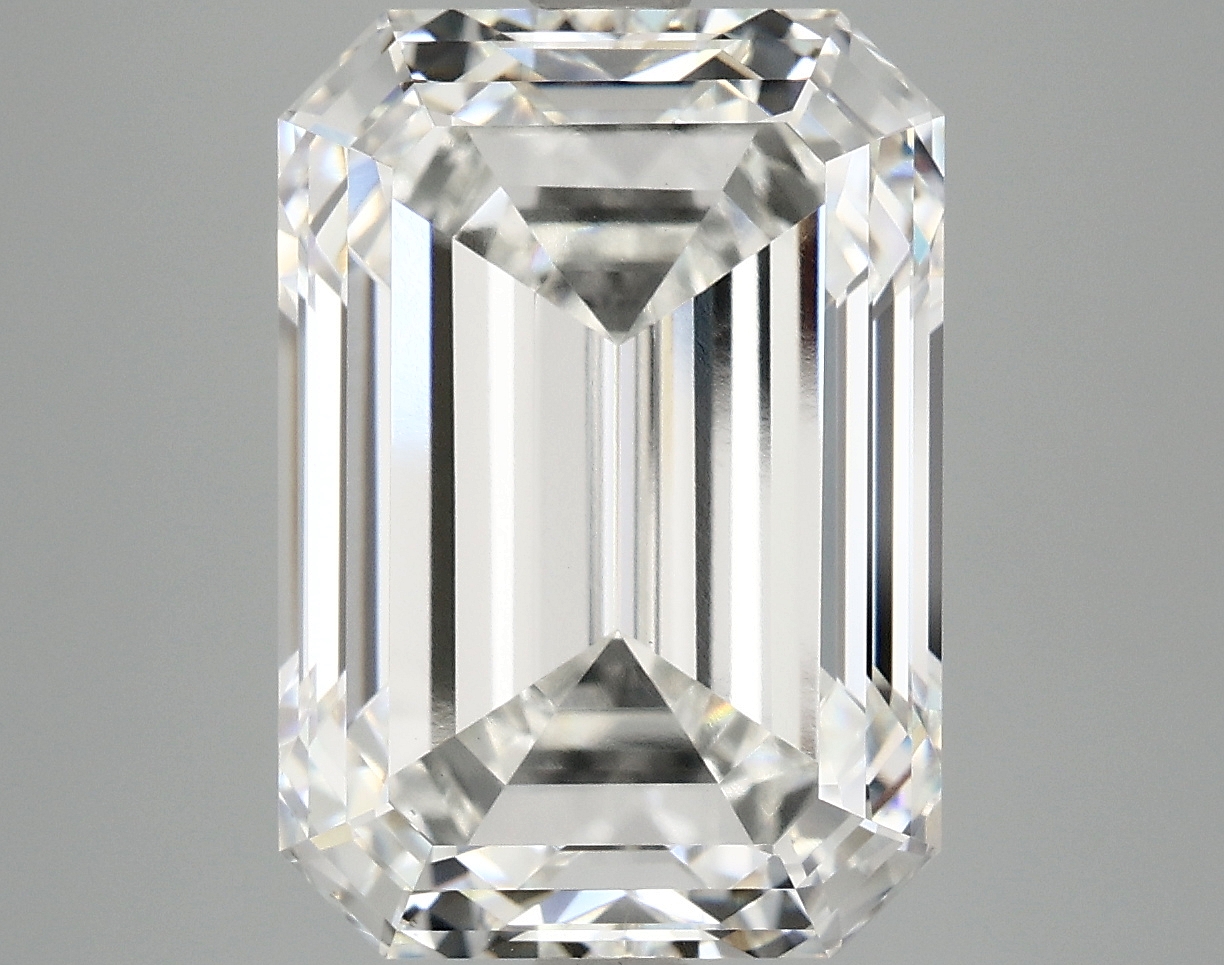 9.17 CT Emerald Diamond