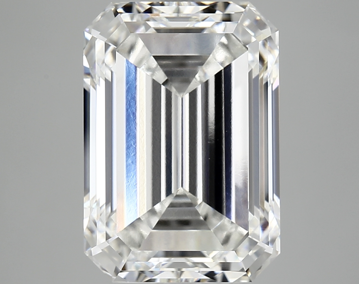 10.57 CT Emerald Diamond