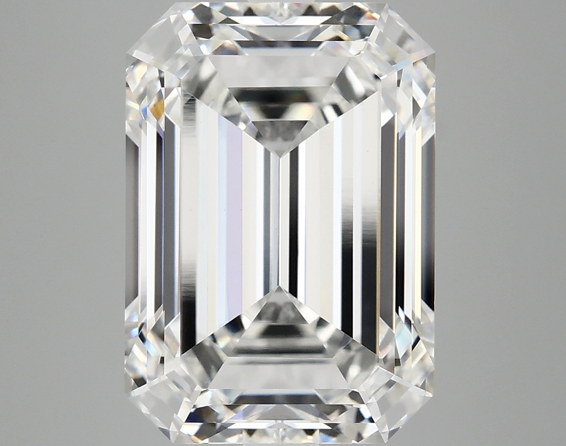 7.18 CT Emerald Diamond