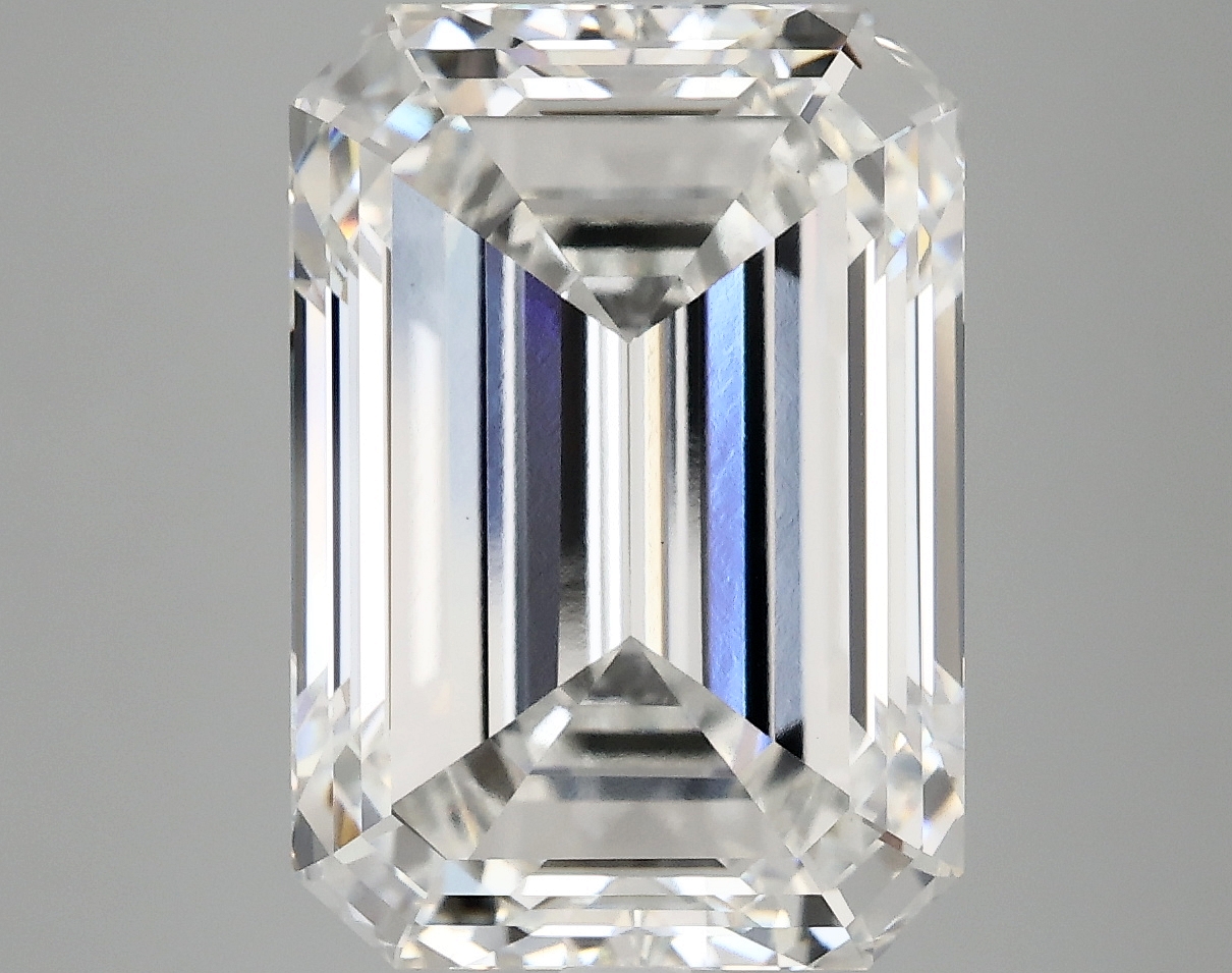 8.14 CT Emerald Diamond