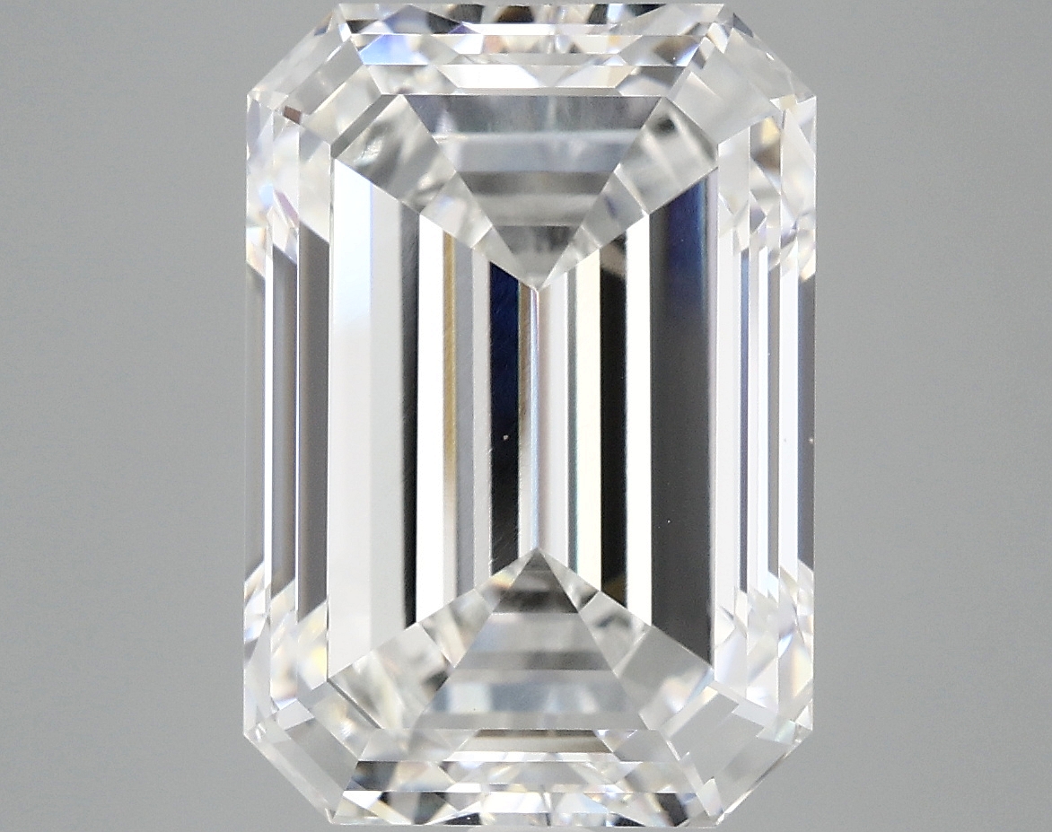 8.10 CT Emerald Diamond