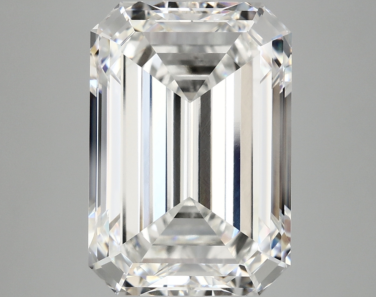 8.59 CT Emerald Diamond