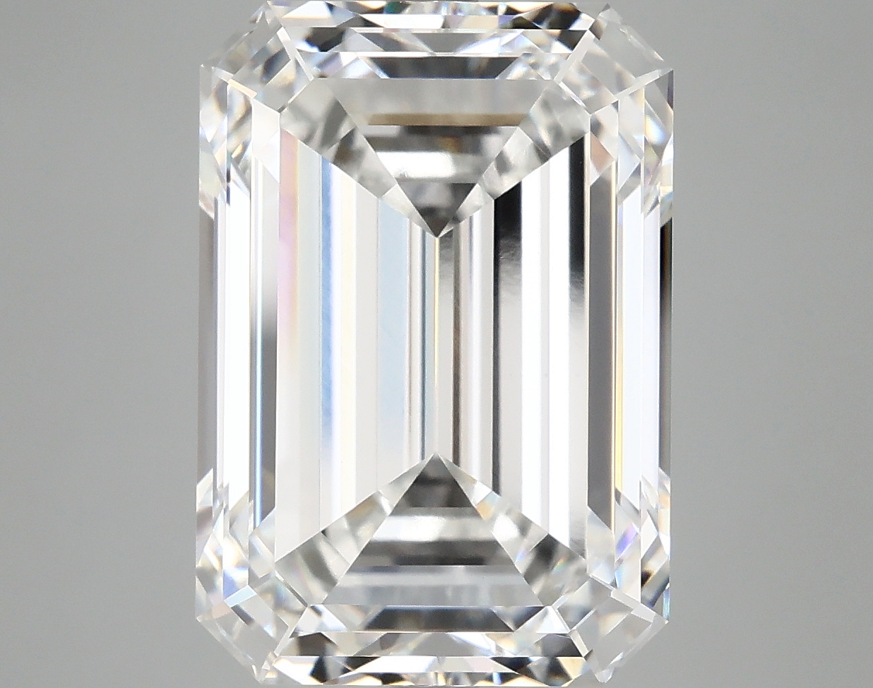 9.76 CT Emerald Diamond