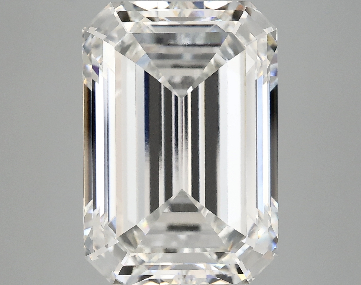 8.05 CT Emerald Diamond