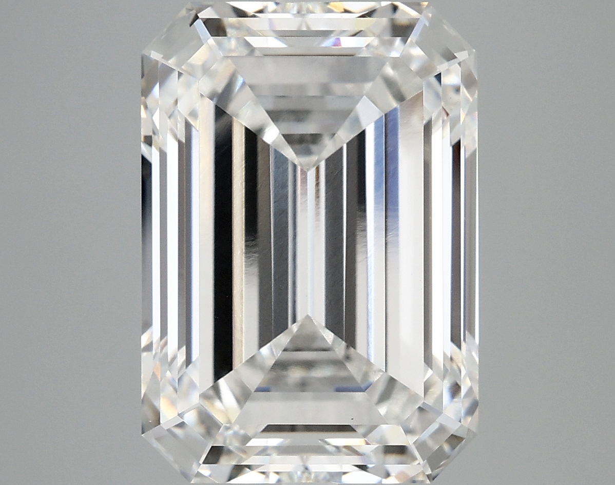 8.56 CT Emerald Diamond