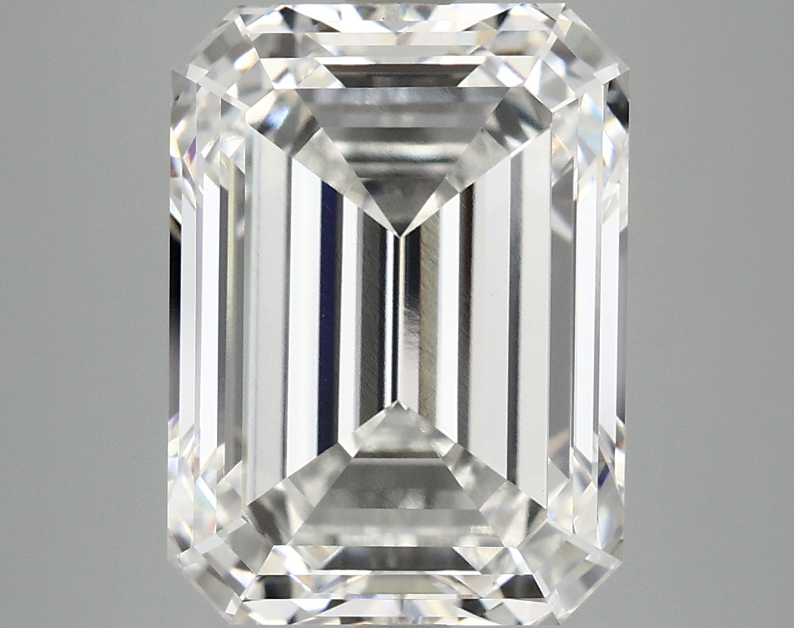 8.49 CT Emerald Diamond