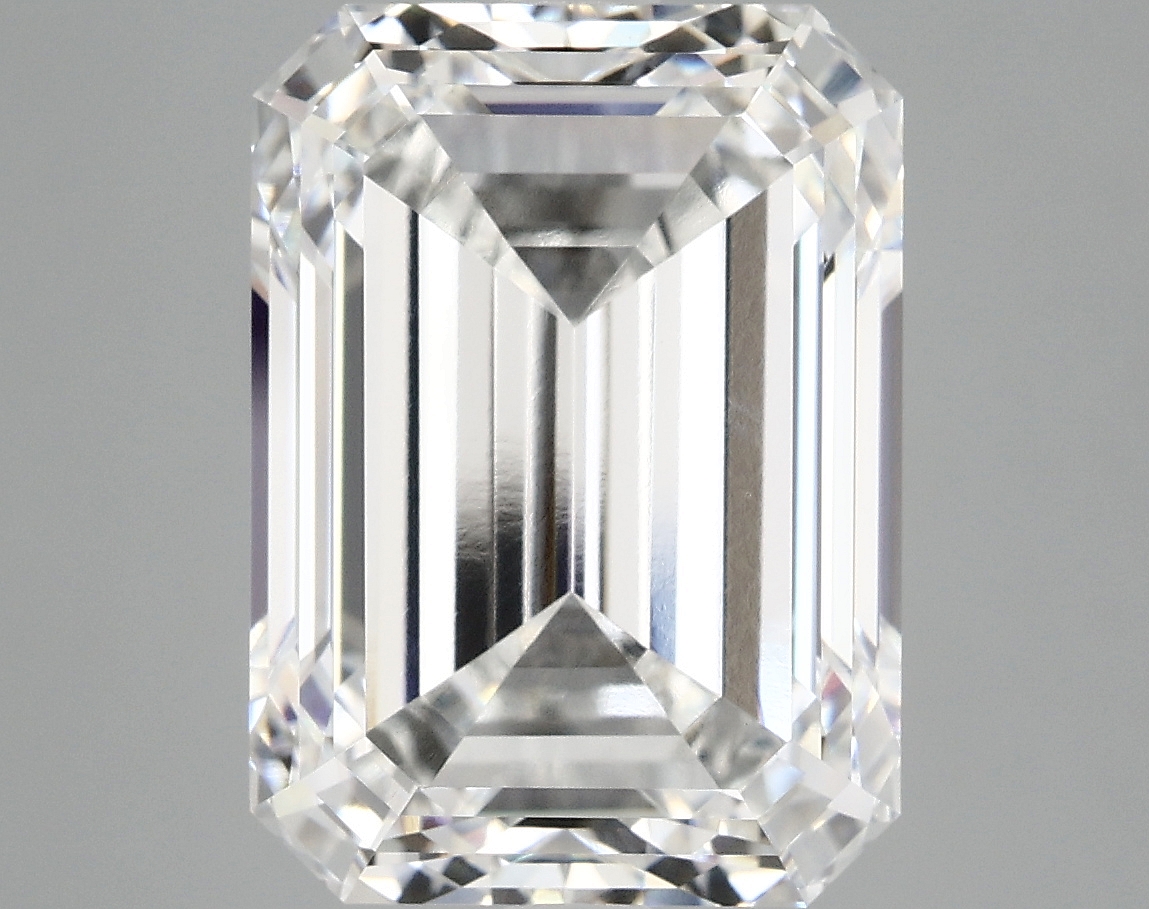 8.48 CT Emerald Diamond