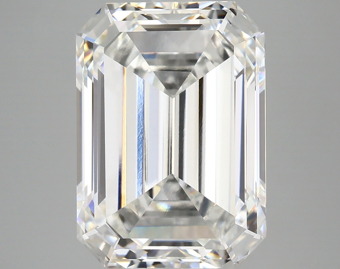 8.17 CT Emerald Diamond