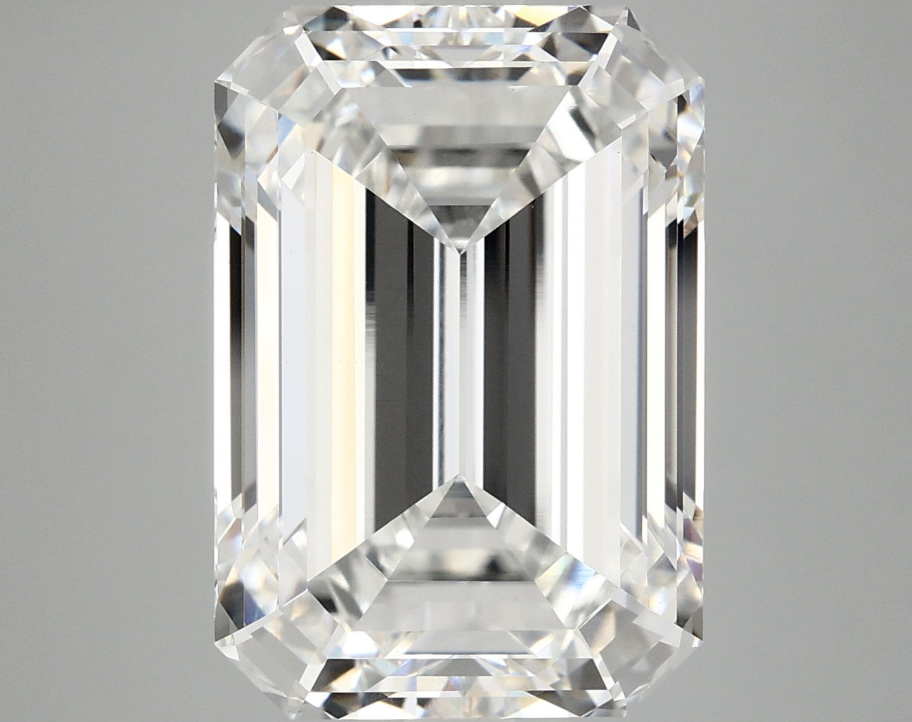 9.71 CT Emerald Diamond