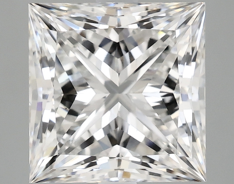 4.02 CT Princess Diamond