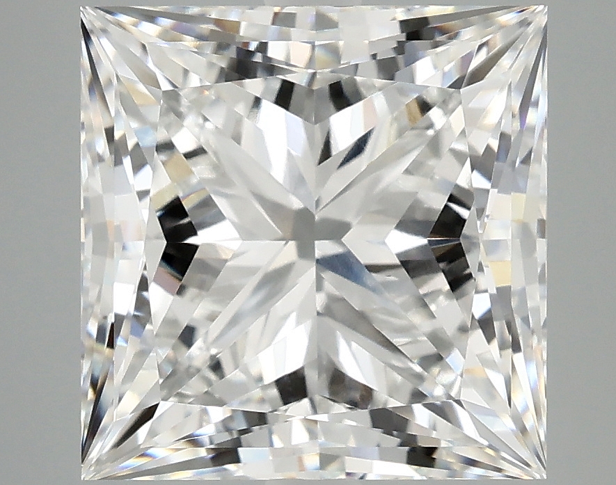 6.01 CT Princess Diamond