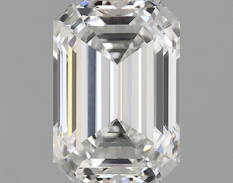 1.09 CT Emerald Diamond