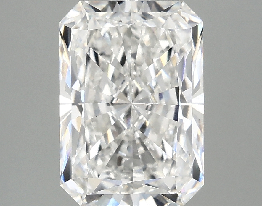 3.10 CT Radiant Diamond