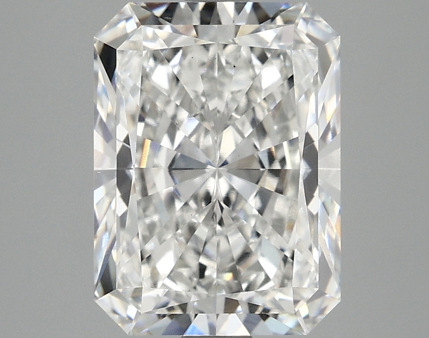 3.10 CT Radiant Diamond