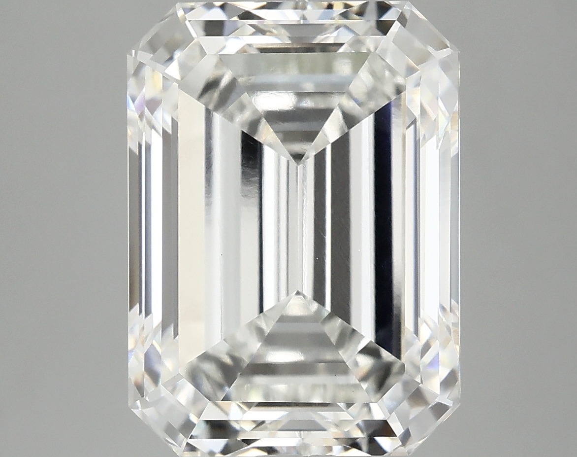 7.19 CT Emerald Diamond