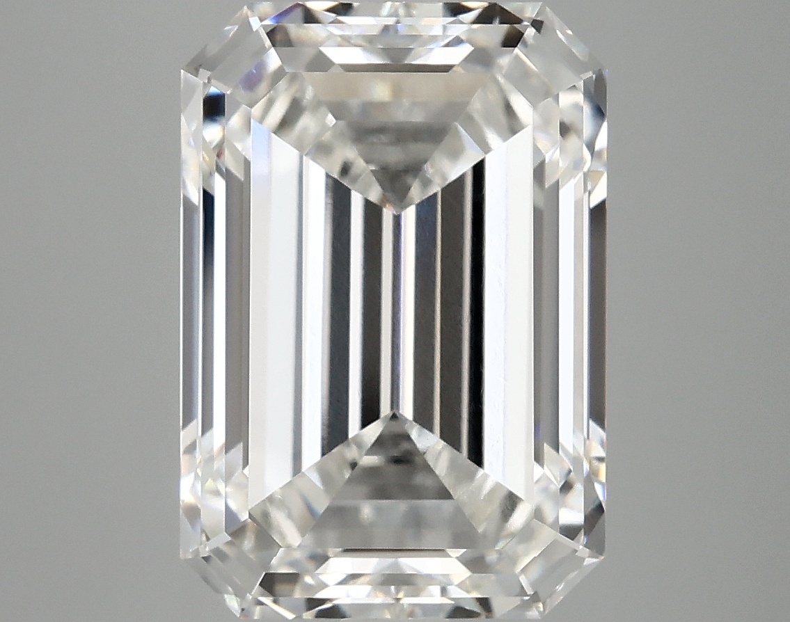 7.12 CT Emerald Diamond