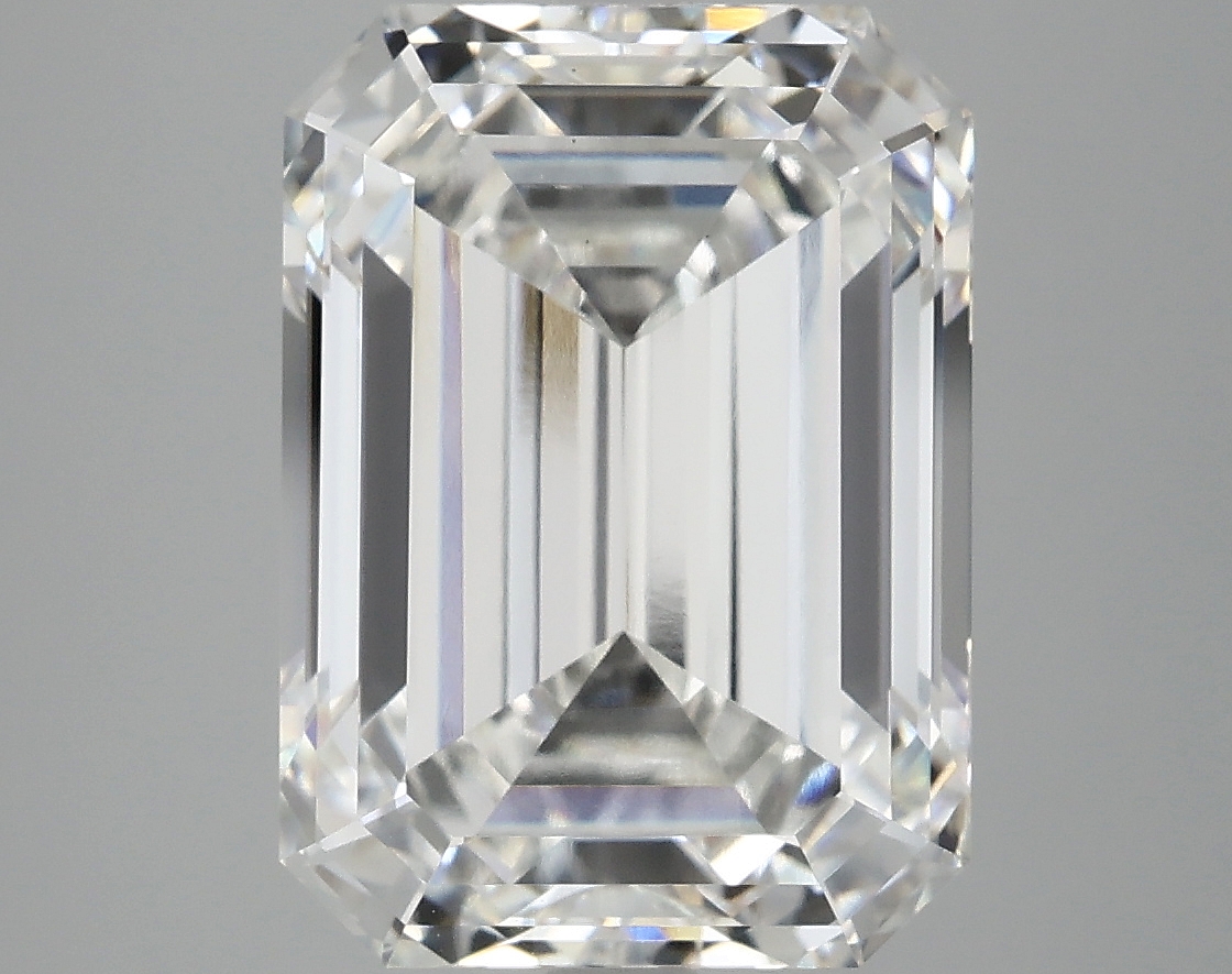 7.15 CT Emerald Diamond