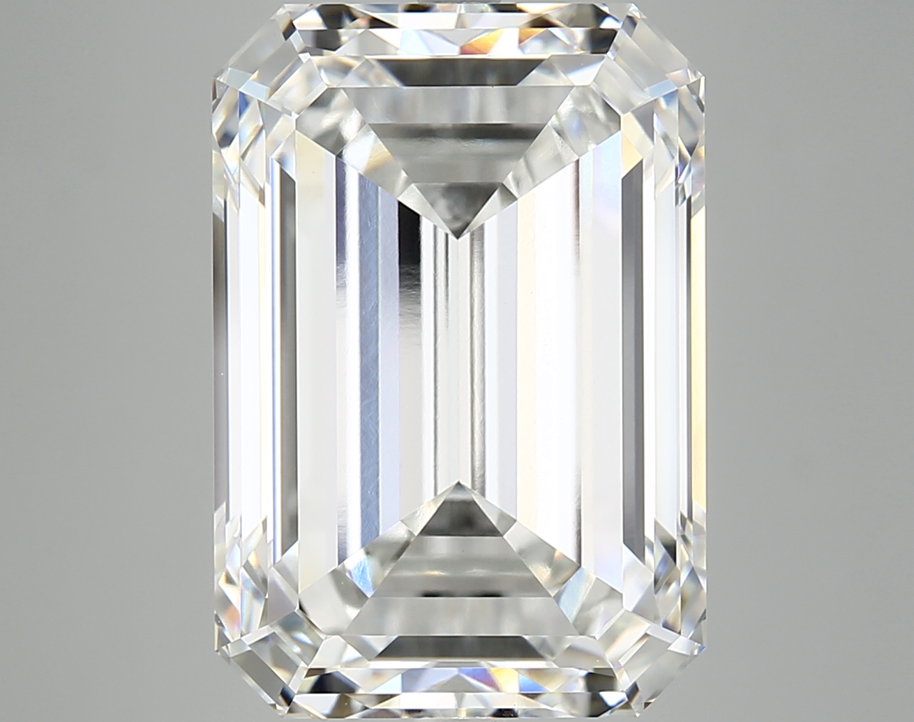 15.20 CT Emerald Diamond