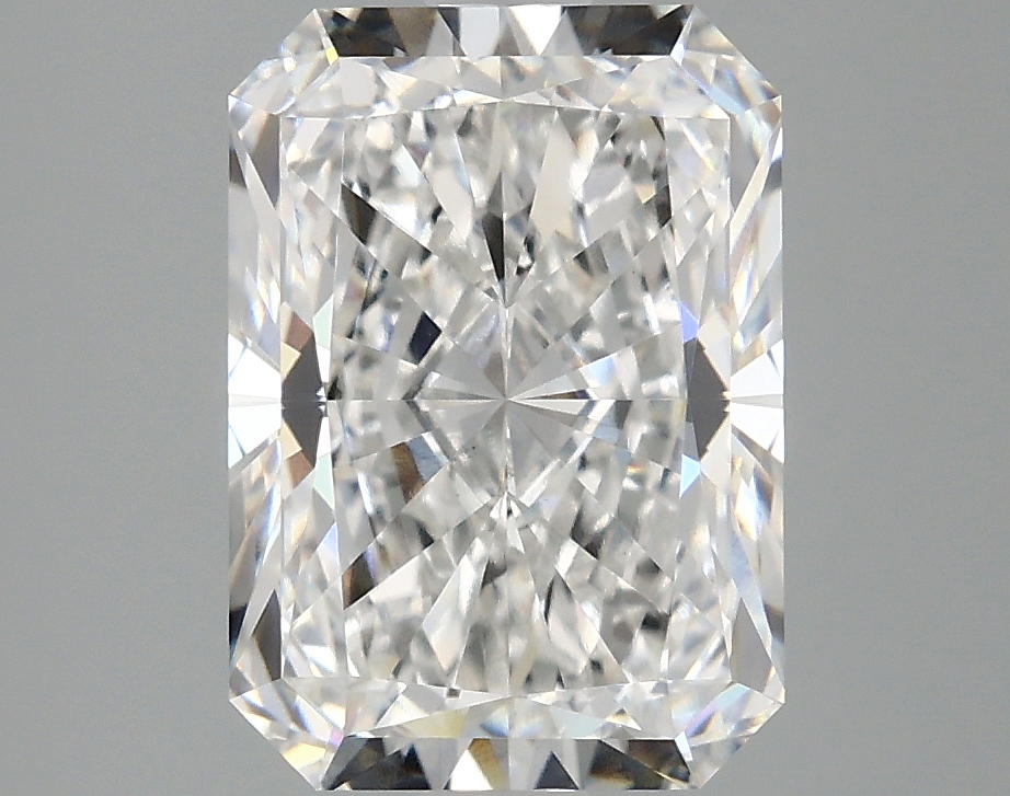 3.10 CT Radiant Diamond