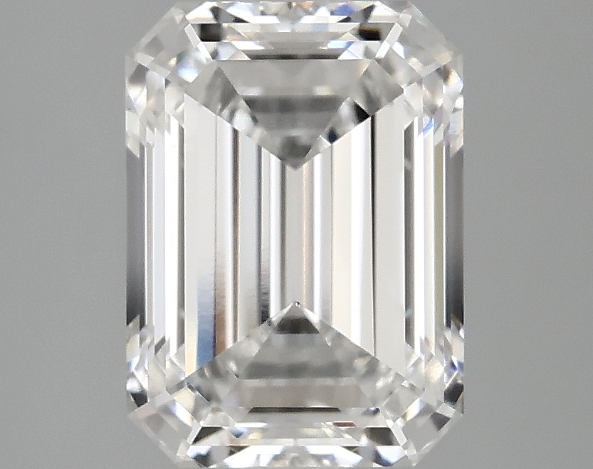 3.09 CT Emerald Diamond