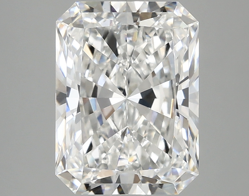 3.10 CT Radiant Diamond