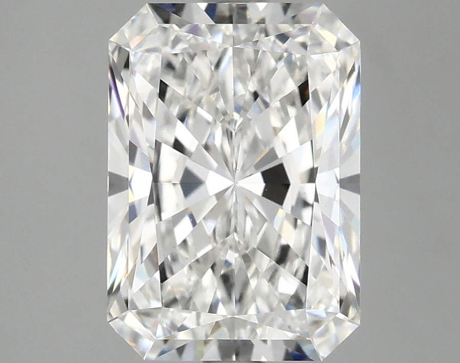 3.10 CT Radiant Diamond
