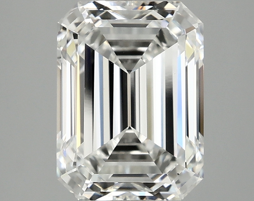 3.04 CT Emerald Diamond