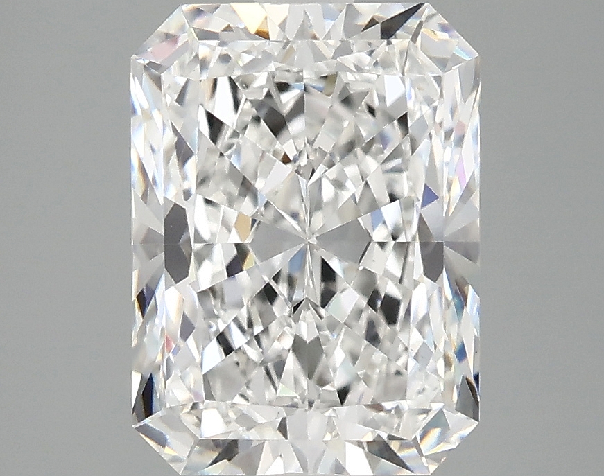 3.10 CT Radiant Diamond