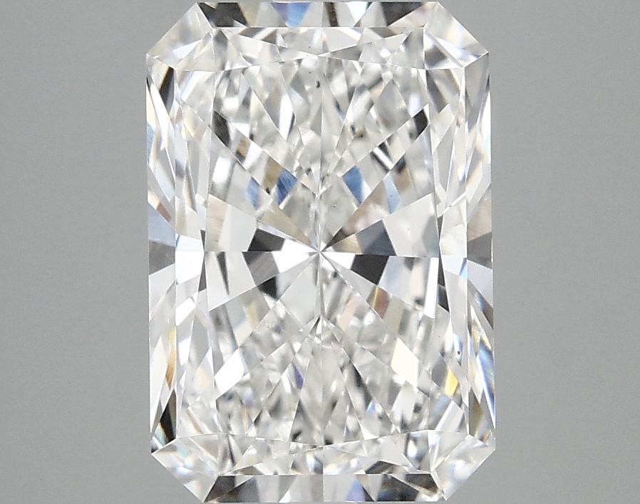 3.10 CT Radiant Diamond