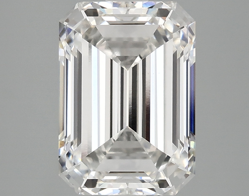 3.09 CT Emerald Diamond