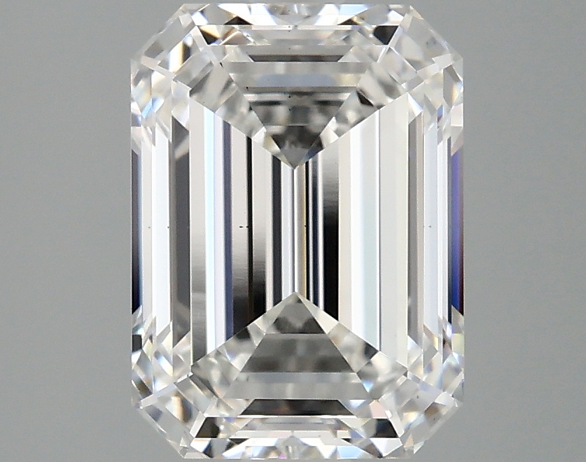 3.07 CT Emerald Diamond