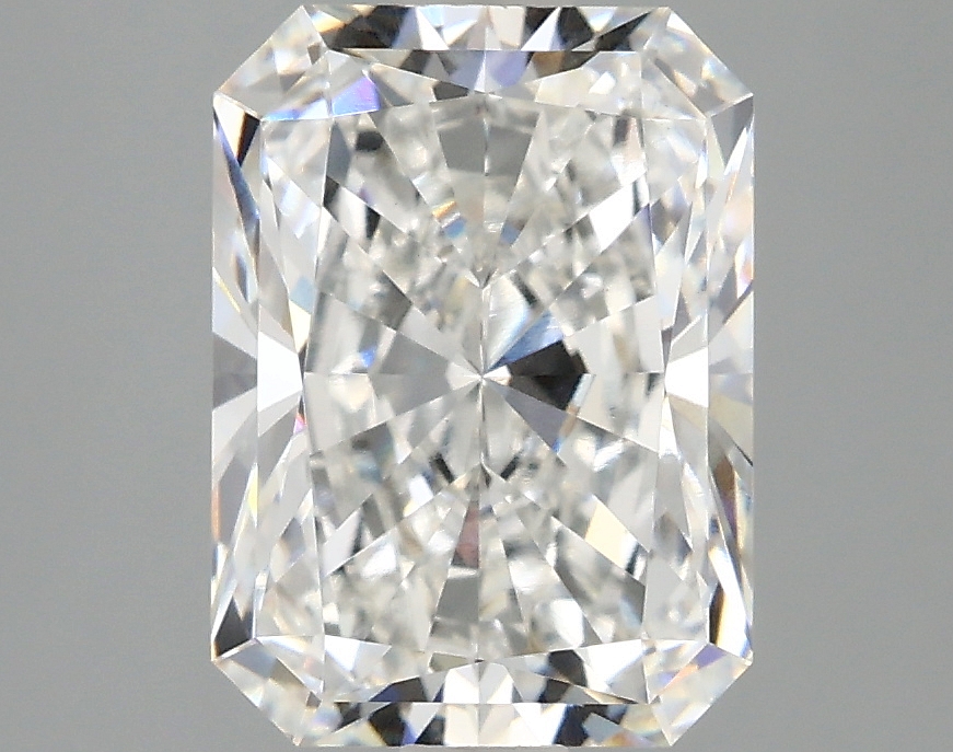 3.10 CT Radiant Diamond