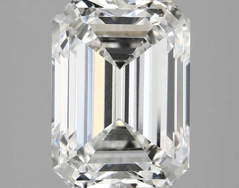 3.08 CT Emerald Diamond