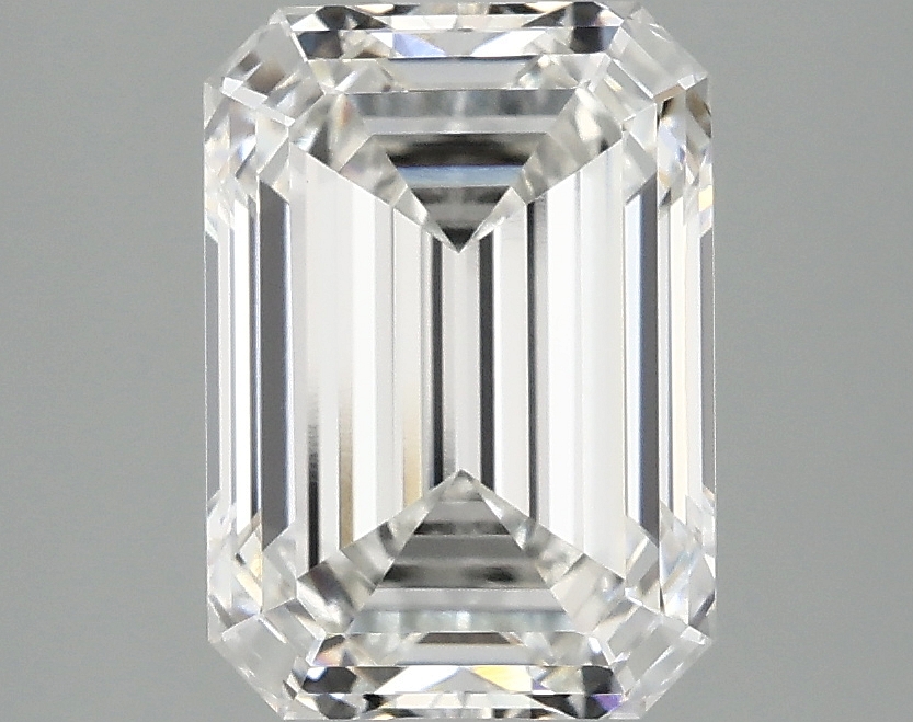 3.06 CT Emerald Diamond