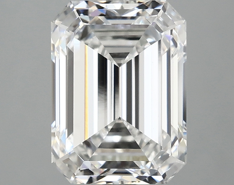3.09 CT Emerald Diamond