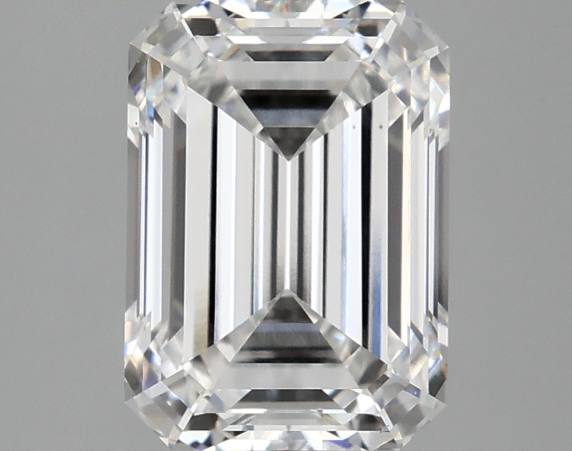 3.08 CT Emerald Diamond