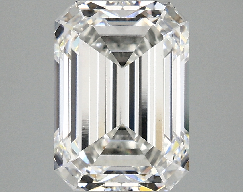 3.08 CT Emerald Diamond