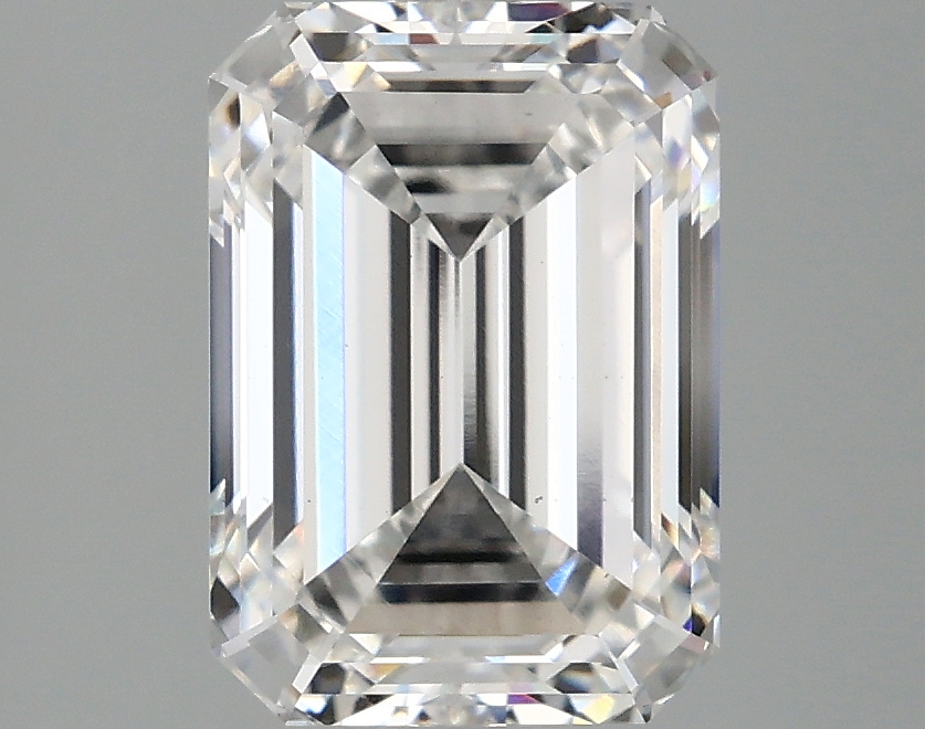 3.08 CT Emerald Diamond