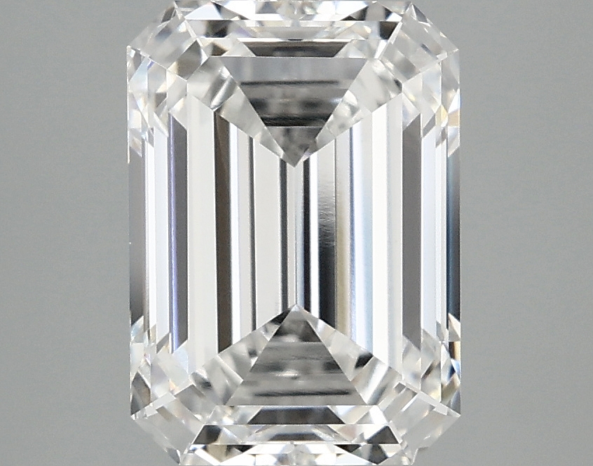 3.09 CT Emerald Diamond