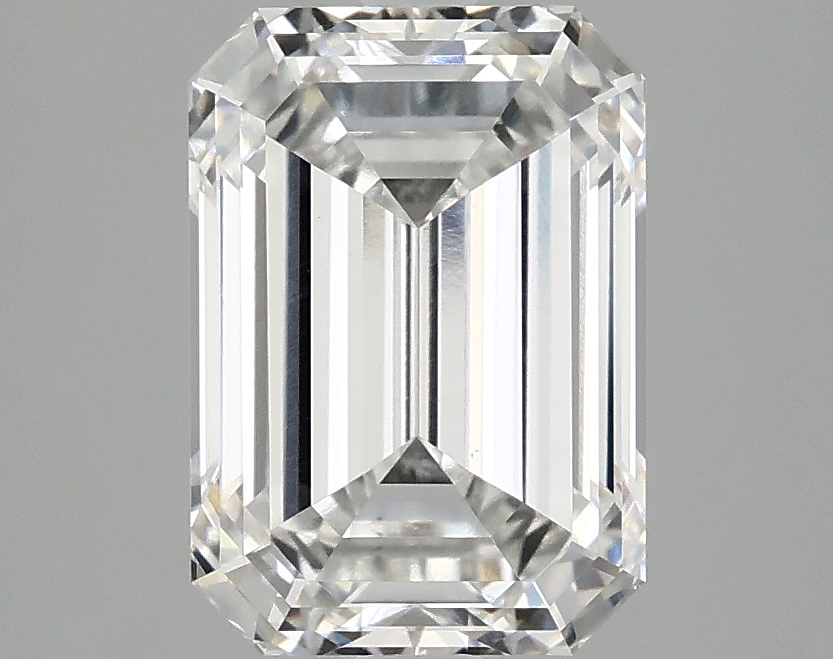 3.04 CT Emerald Diamond