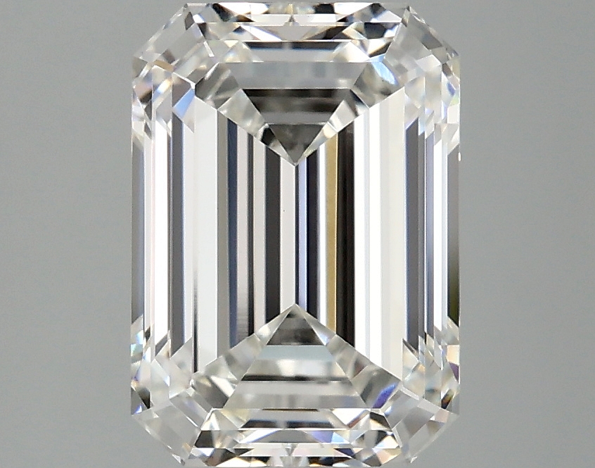 3.08 CT Emerald Diamond