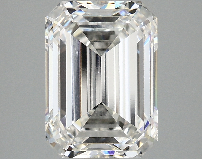 3.09 CT Emerald Diamond