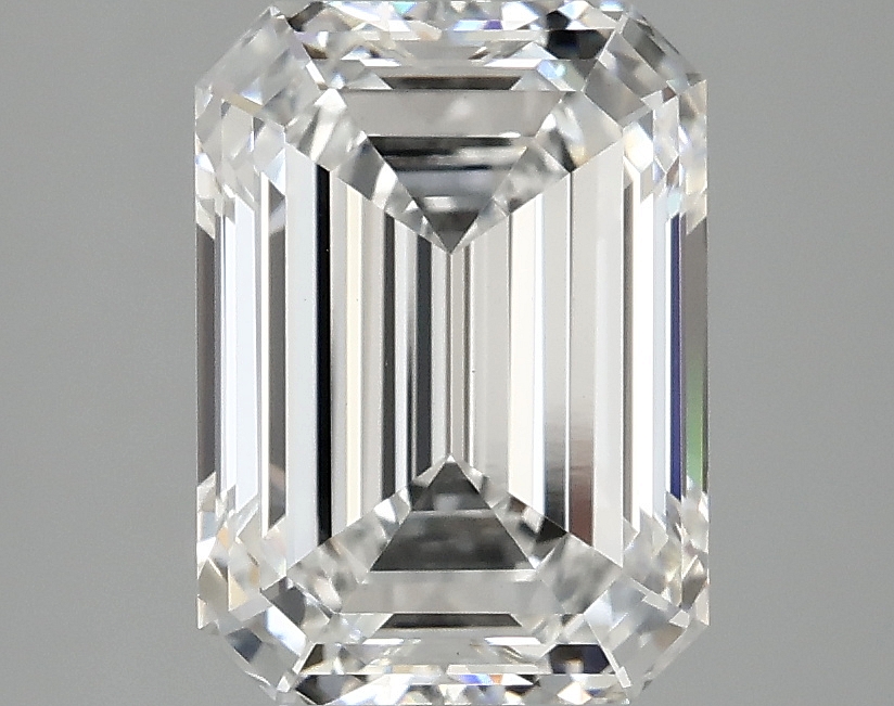 3.09 CT Emerald Diamond