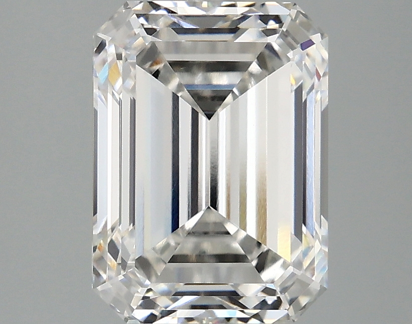 3.09 CT Emerald Diamond