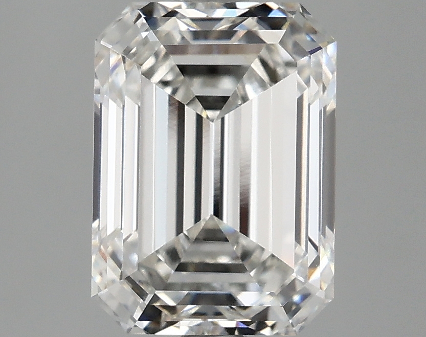 3.07 CT Emerald Diamond