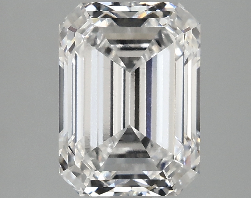 3.04 CT Emerald Diamond